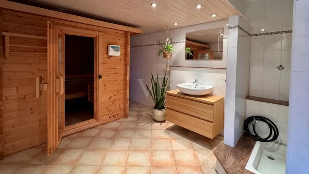 Sauna im Untergeschoss