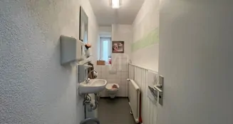 von_poll_real_estate_property_26062007_image_15