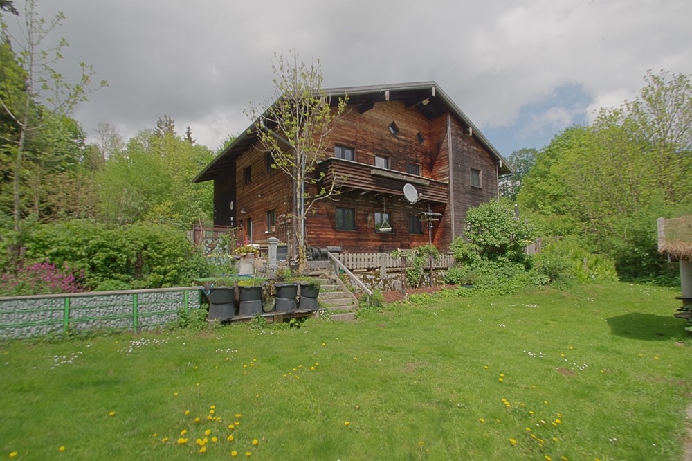 Ehemaliges Forstdienstgebäude mit Fernblick, perfekt zur Hundehaltung