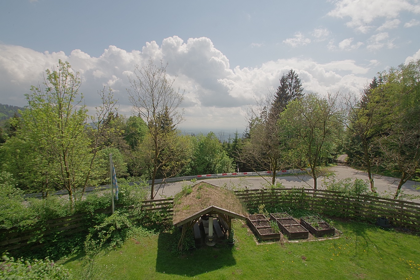 Ehemaliges Forstdienstgebäude mit Fernblick, perfekt zur Hundehaltung