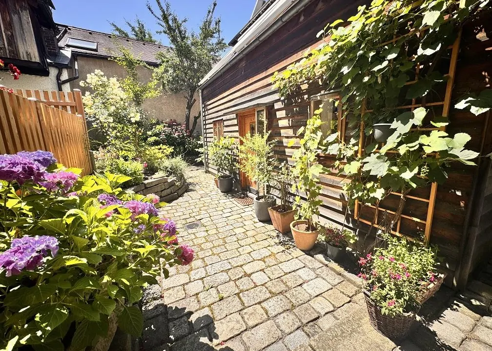 Historisches Stadthaus aus dem 17. Jh.