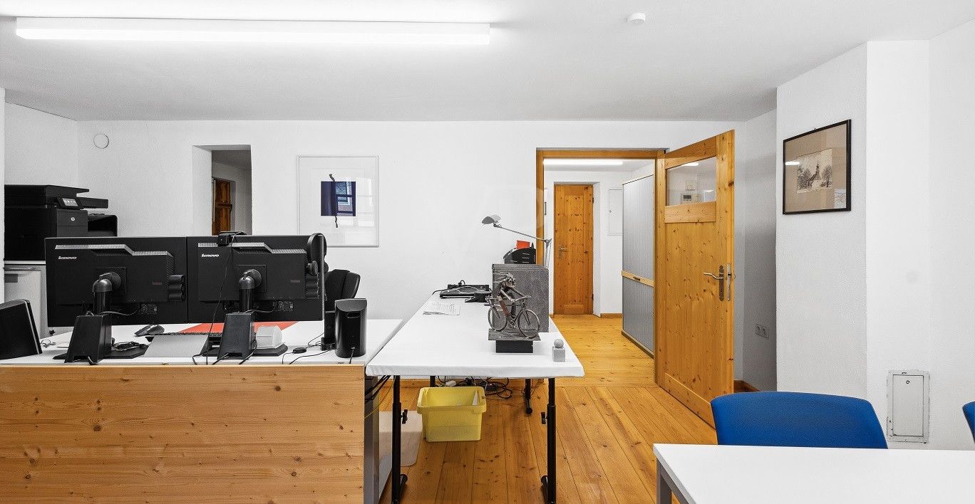 Büro im EG