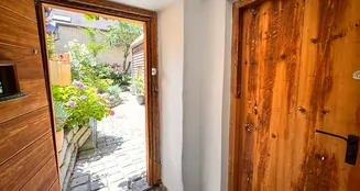 von_poll_real_estate_property_25129002_image_2