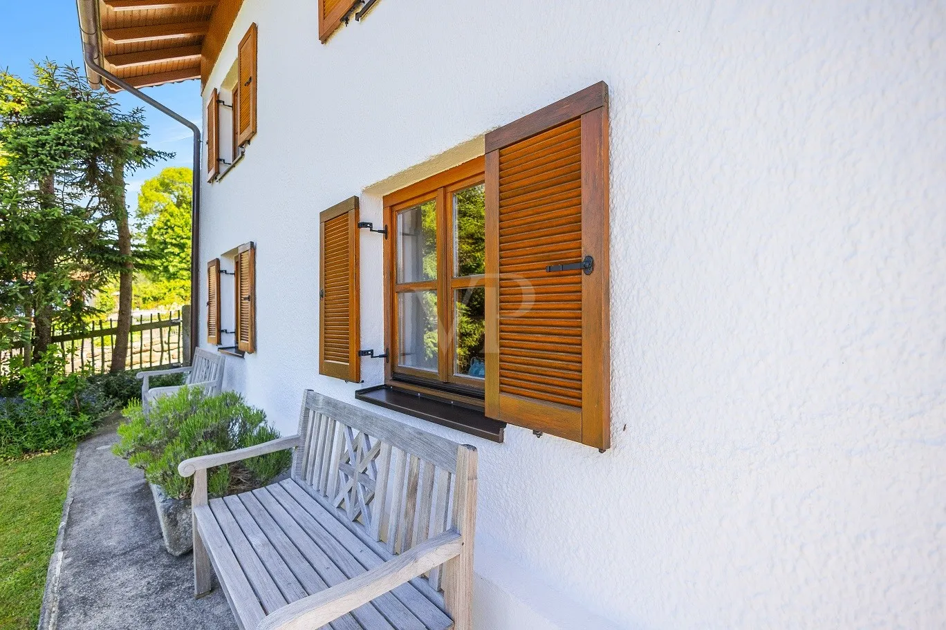 Charmantes Bauernhaus mit Traumblick oberhalb von Deggendorf