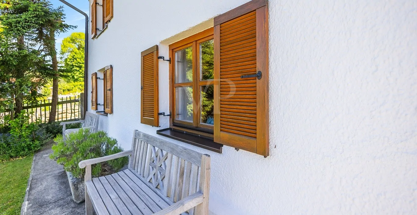 Traumhafter Ausblick und Ruhe gesucht? Könnte passen!