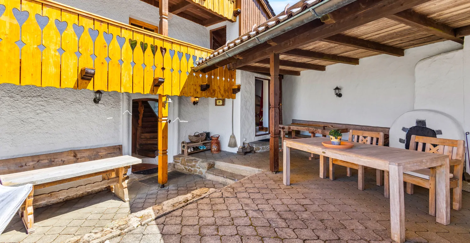 Traumhafter Ausblick und Ruhe gesucht? Könnte passen!