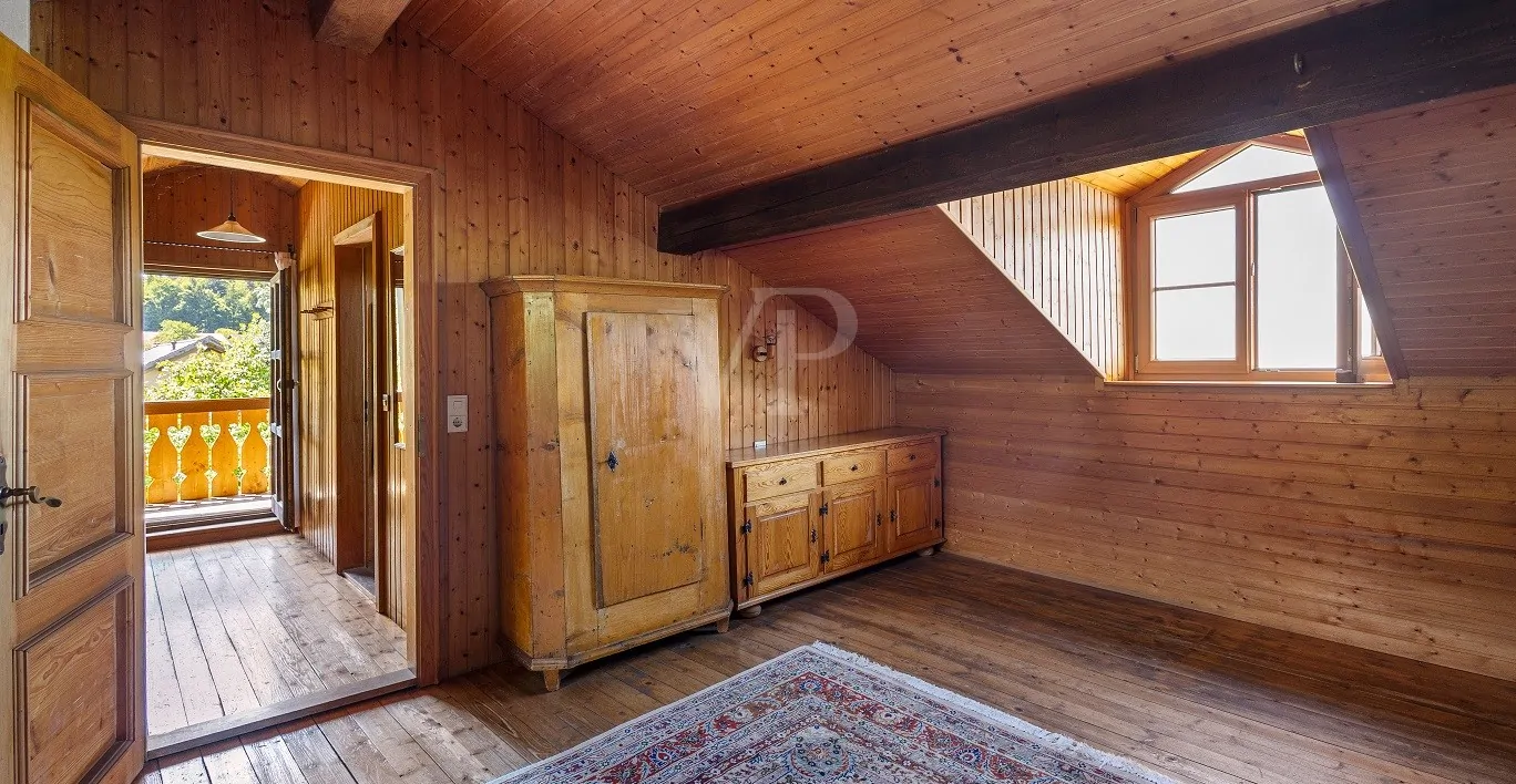 Traumhafter Ausblick und Ruhe gesucht? Könnte passen!