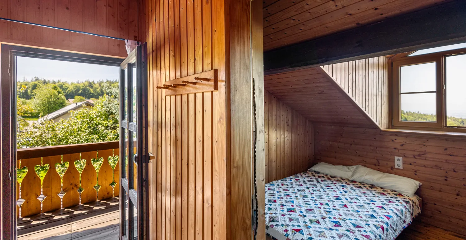 Traumhafter Ausblick und Ruhe gesucht? Könnte passen!