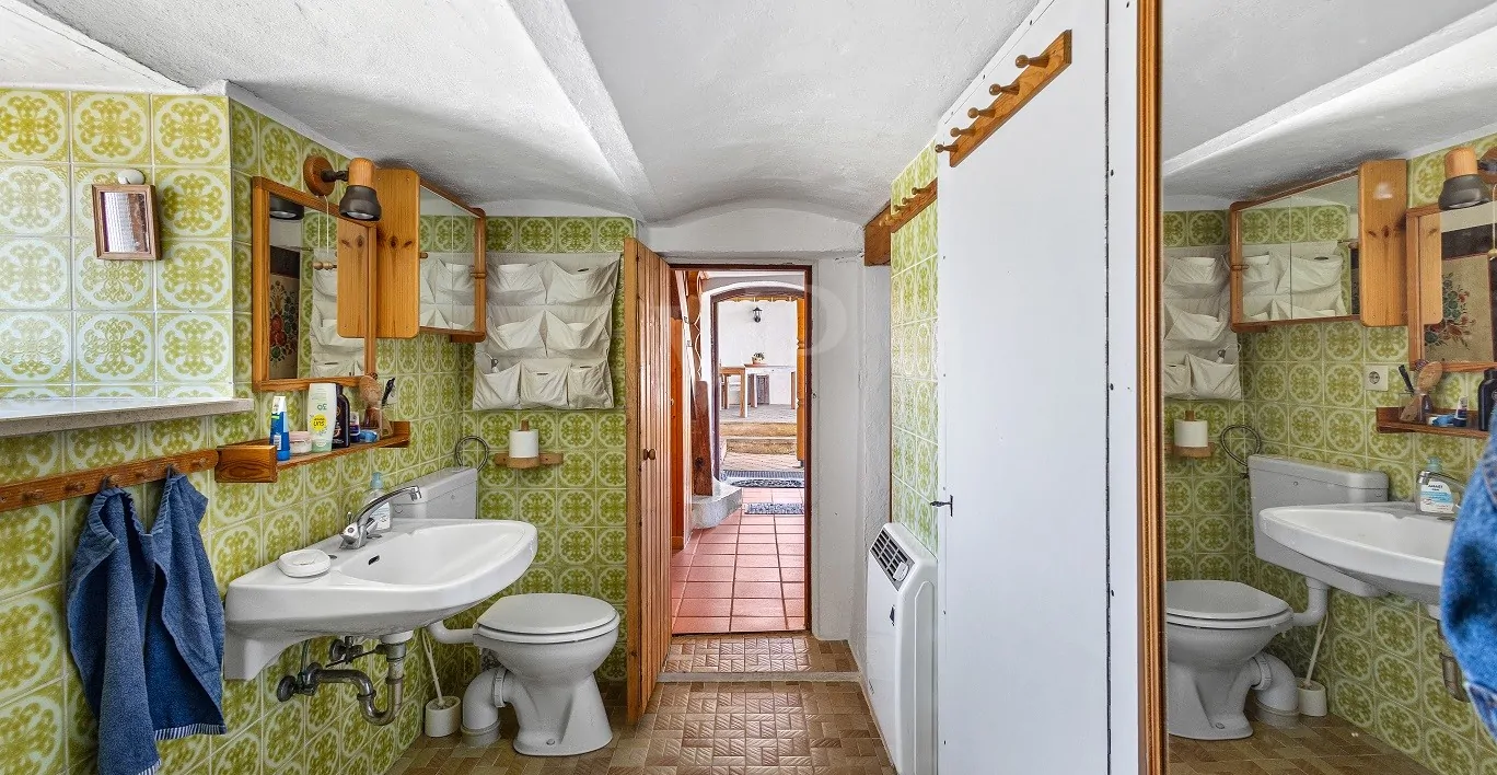 Traumhafter Ausblick und Ruhe gesucht? Könnte passen!