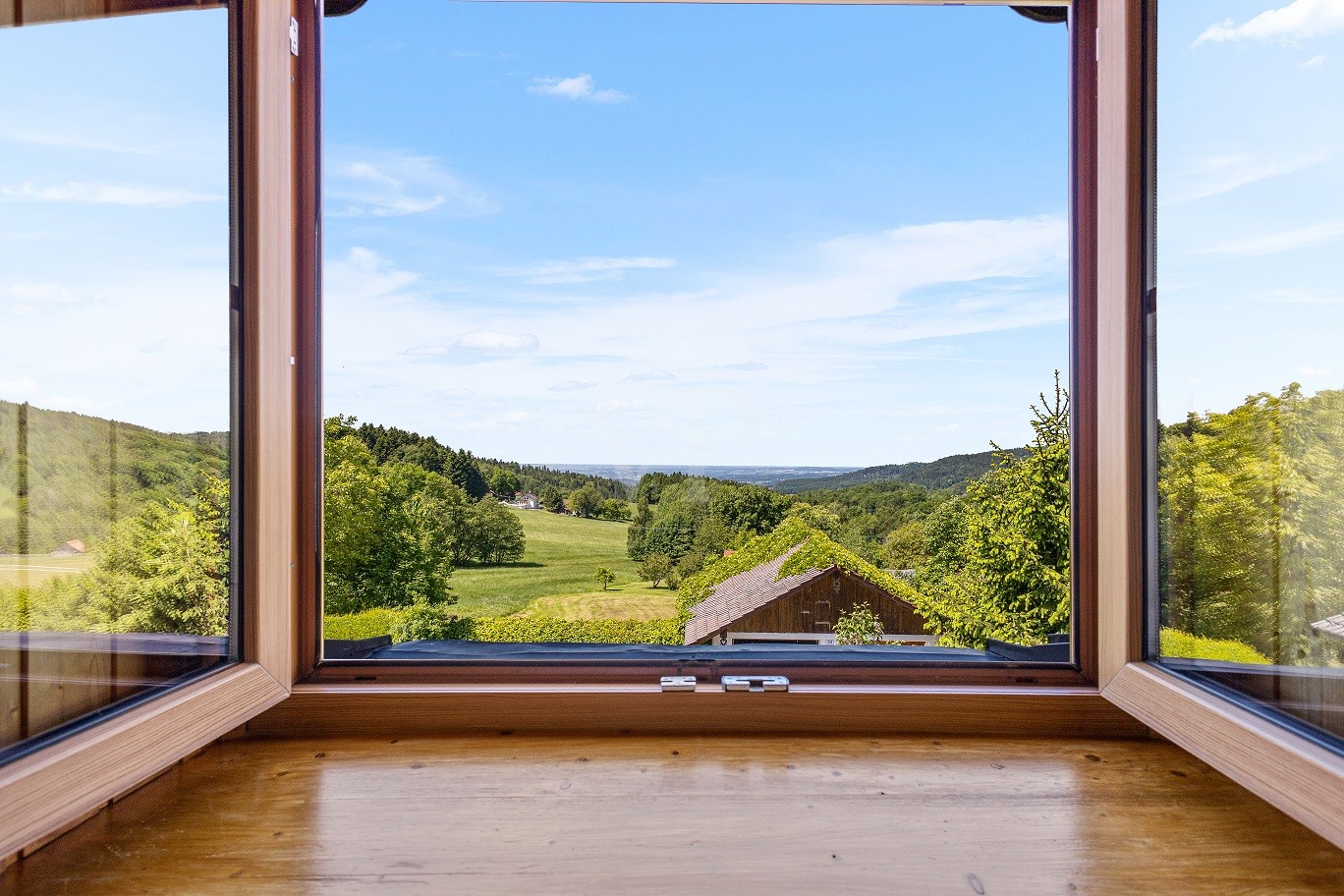 Traumhafter Ausblick und Ruhe gesucht? Könnte passen!