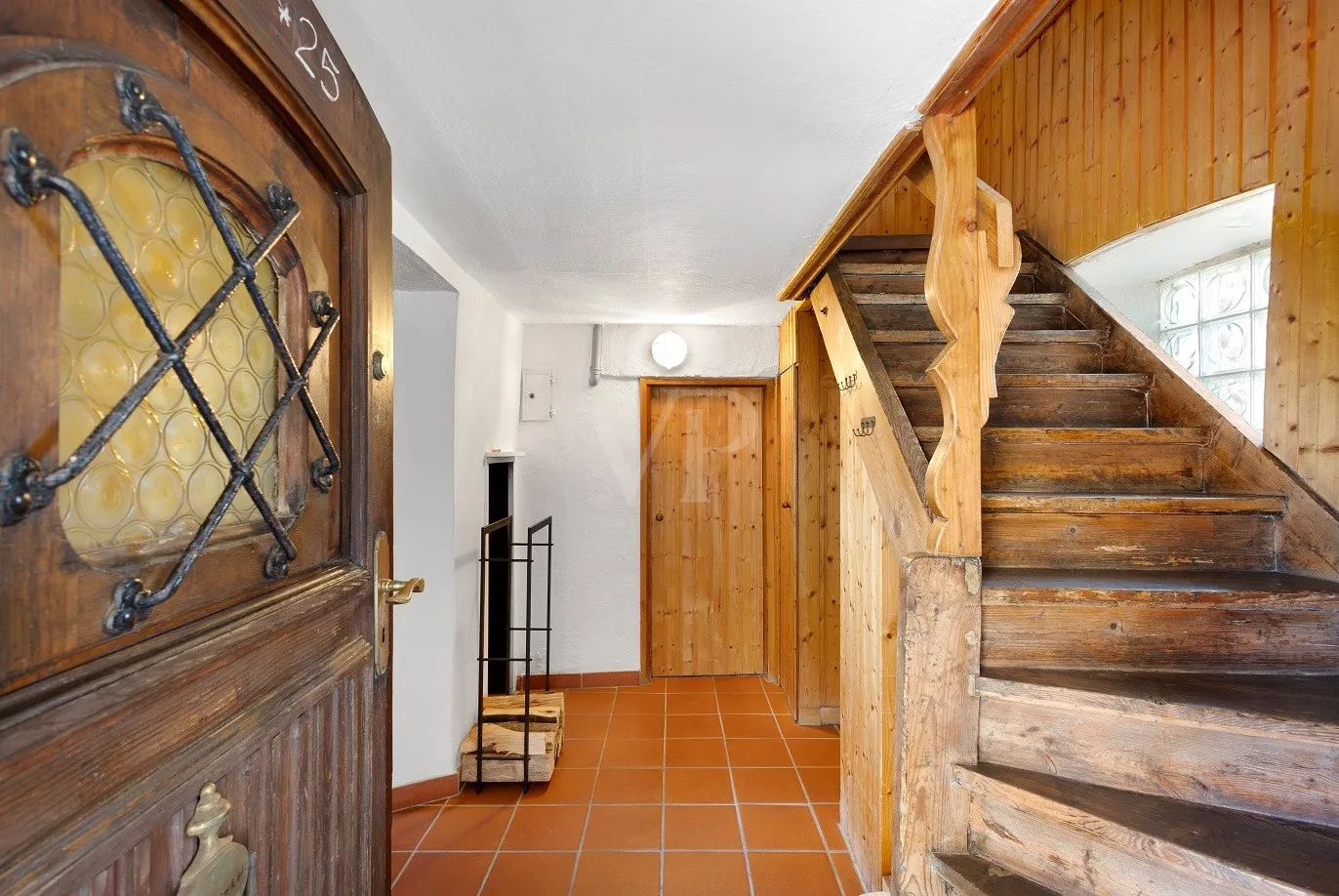 Charmantes Bauernhaus mit Traumblick oberhalb von Deggendorf
