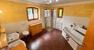 von_poll_real_estate_property_25129016_image_10