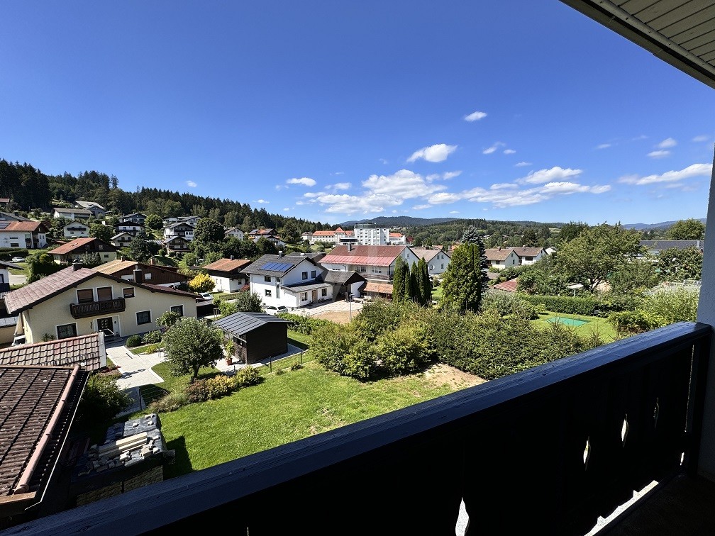 Balkon OG