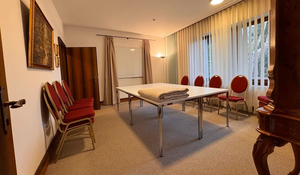 Wohn- und Geschäftshaus in zentraler Lage ** ca. 930 € / m² Wohn-/Gewerbe-/Nutzfläche