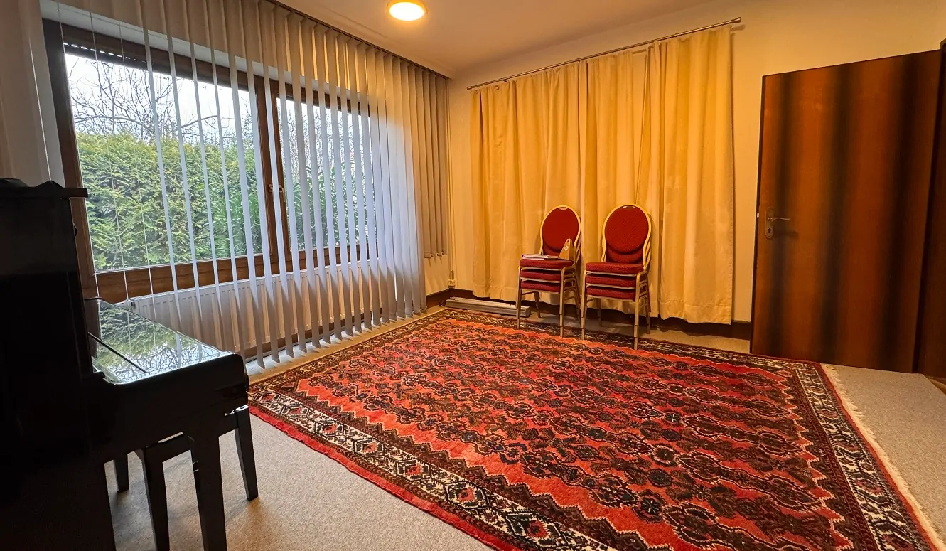 Wohn- und Geschäftshaus in zentraler Lage ** ca. 930 € / m² Wohn-/Gewerbe-/Nutzfläche