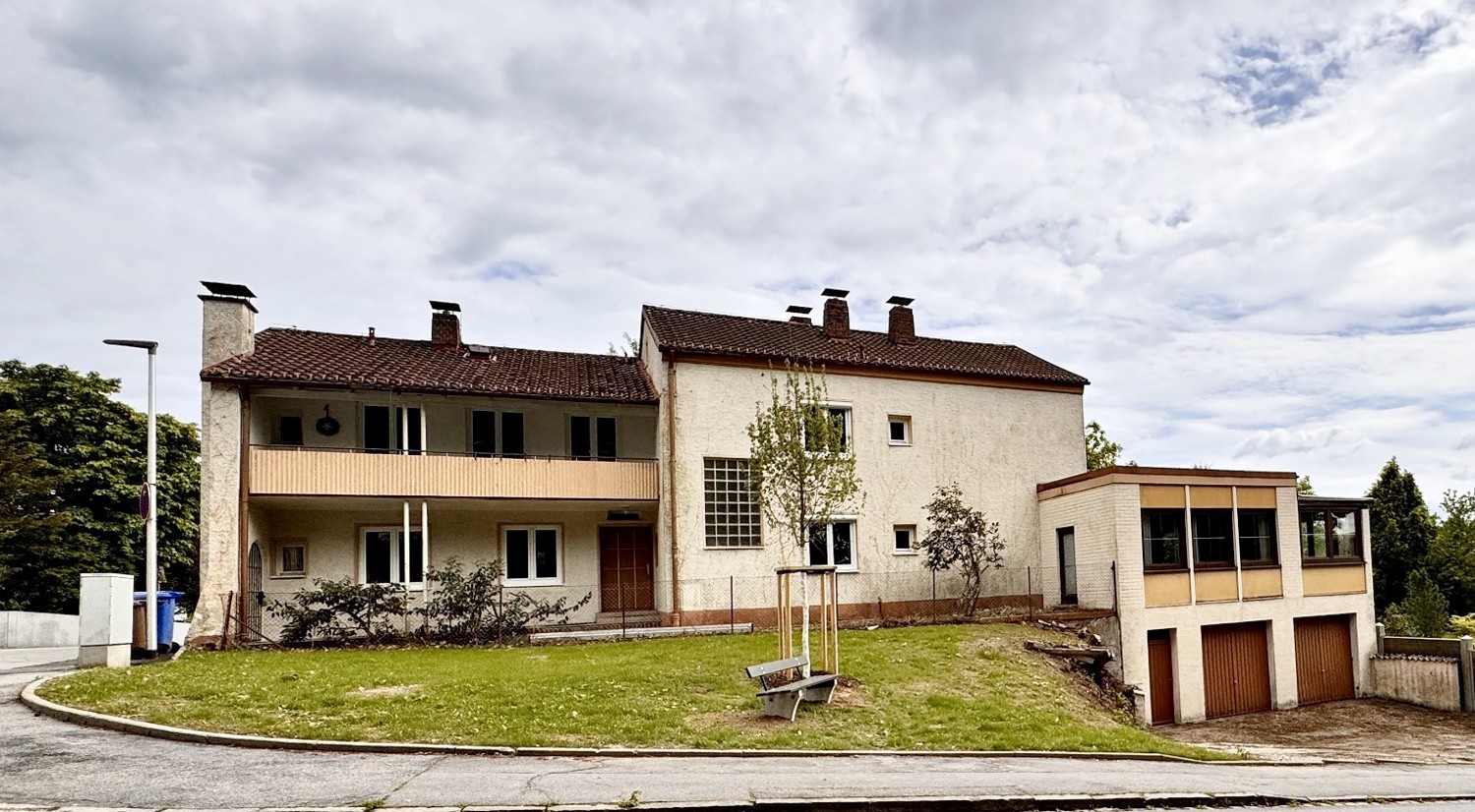 Mehrfamilienhaus in hervorragender Lage ** Open House am 17.05. ** Verkauf im Bieterverfahren **