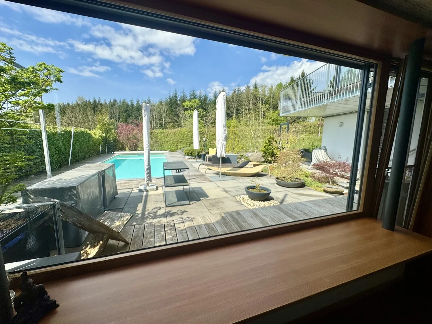 Traumhafte Architektenvilla in attraktiver Randlage