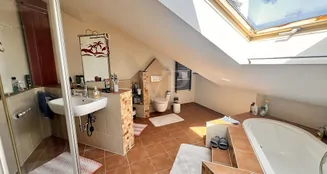 von_poll_real_estate_property_25129019_image_8