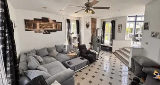 von_poll_real_estate_property_25129019_image_6