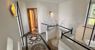von_poll_real_estate_property_25129019_image_2