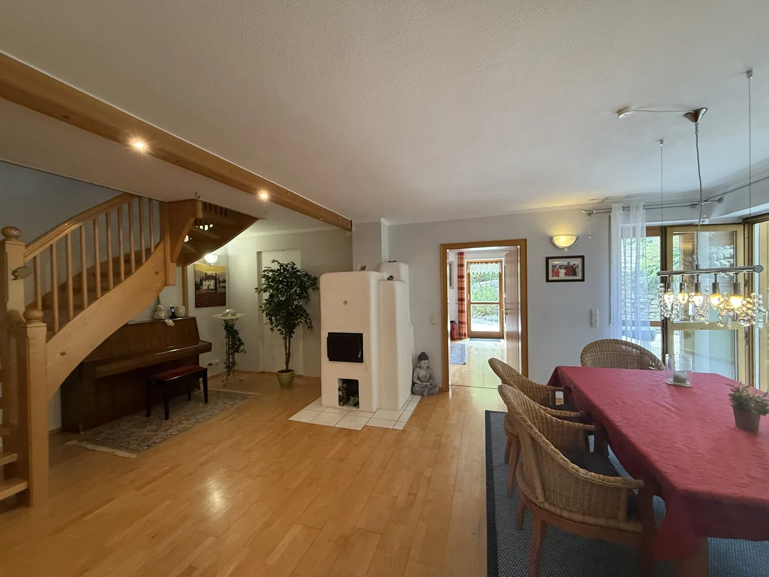 Wohnzimmer 5