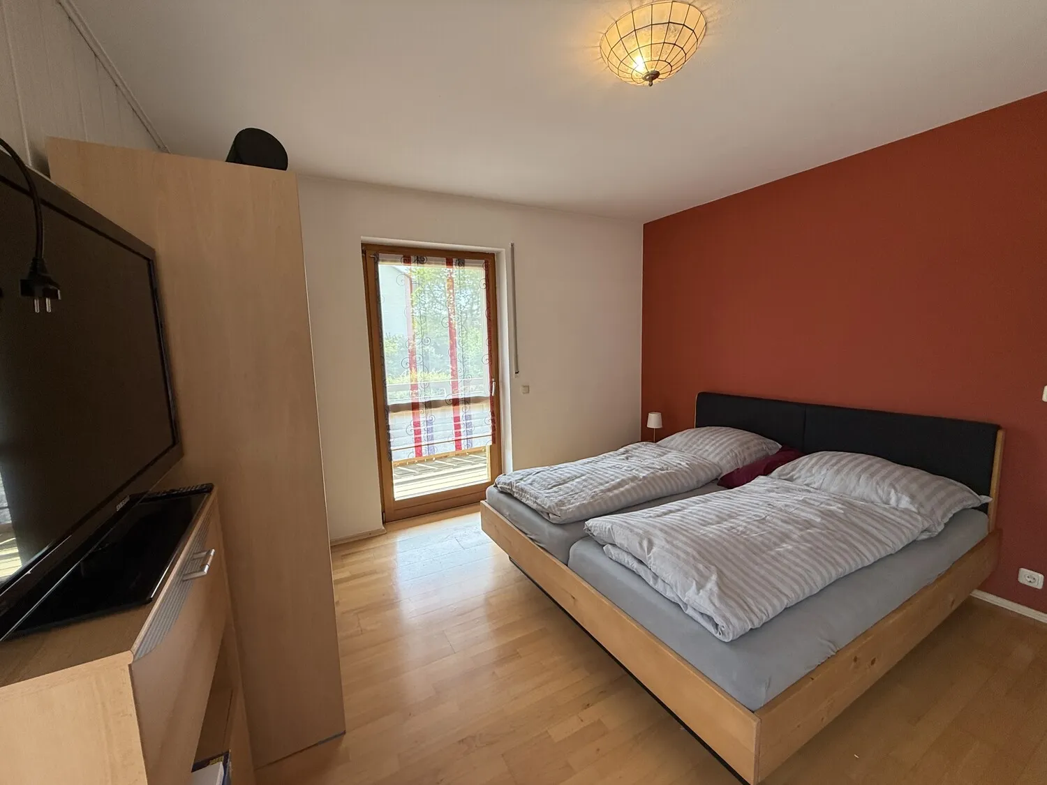 Schlafzimmer 2