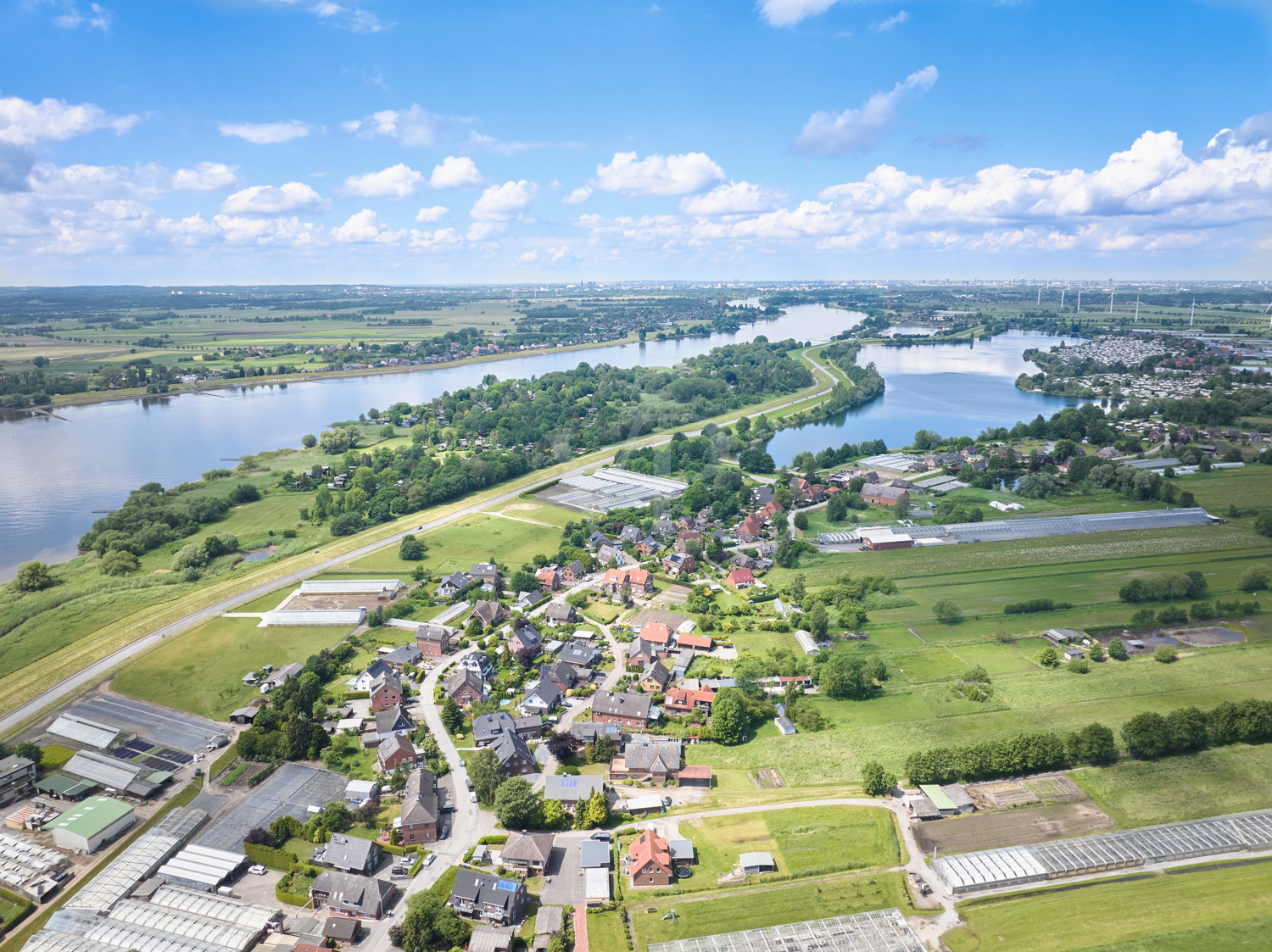 Wohnen wie im Urlaub zwischen Elbe und Badesee!