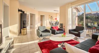 von_poll_real_estate_property_25028447_image_0