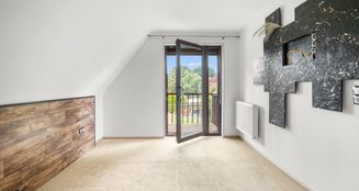 von_poll_real_estate_property_25028458_image_13