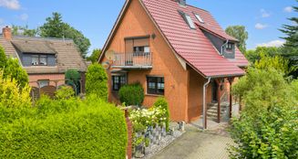 von_poll_real_estate_property_25028458_image_1