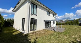 von_poll_real_estate_property_25028462_image_1
