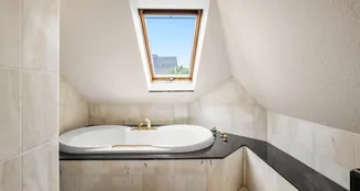 von_poll_real_estate_property_25028463_image_24