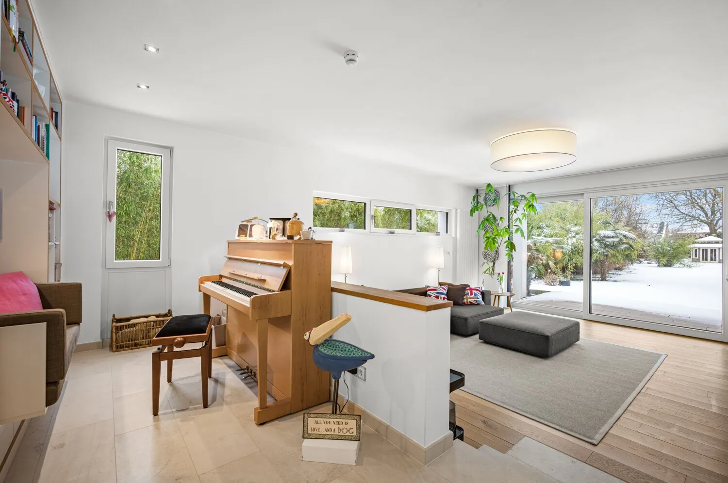 Gemütliche Ecke zum Musizieren/Lesen