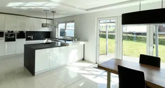 von_poll_real_estate_property_25028475_image_0