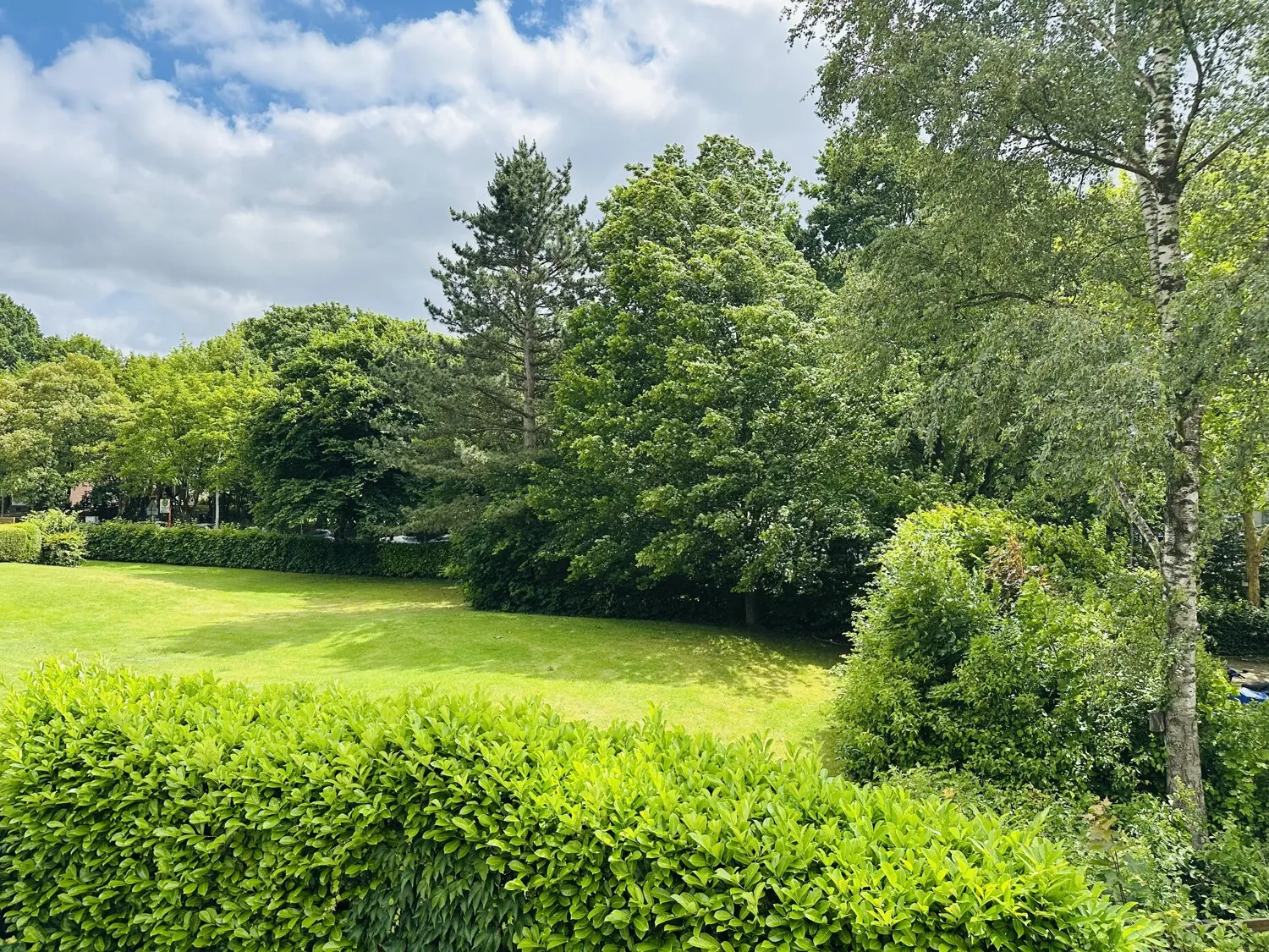 Gartenanlage - Blick vom Balkon