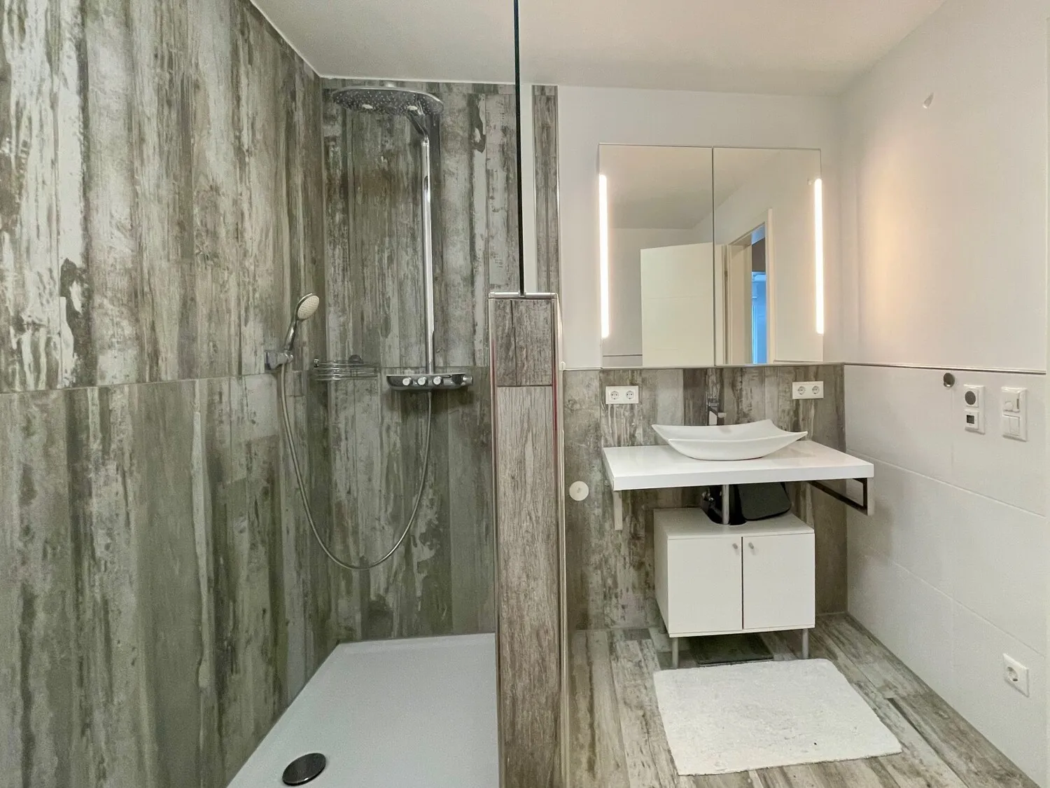 Familienfreundlich - sparsam - neuwertig!