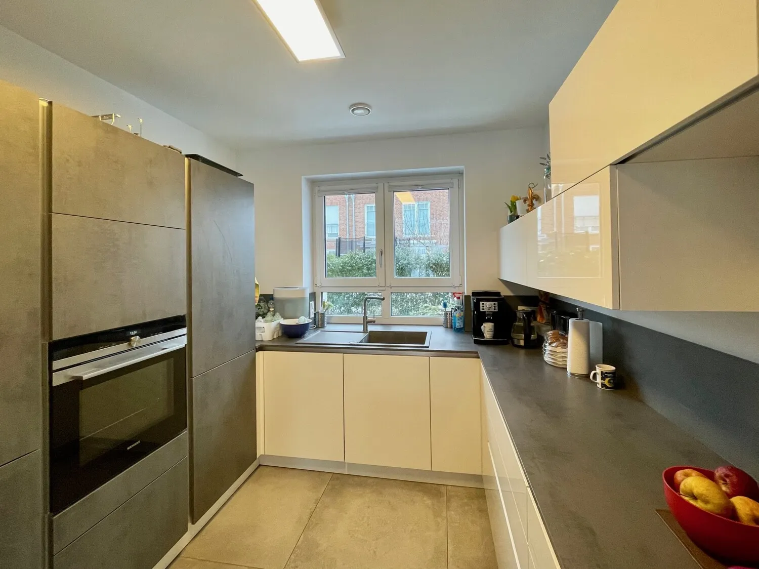 Familienfreundlich - sparsam - neuwertig!