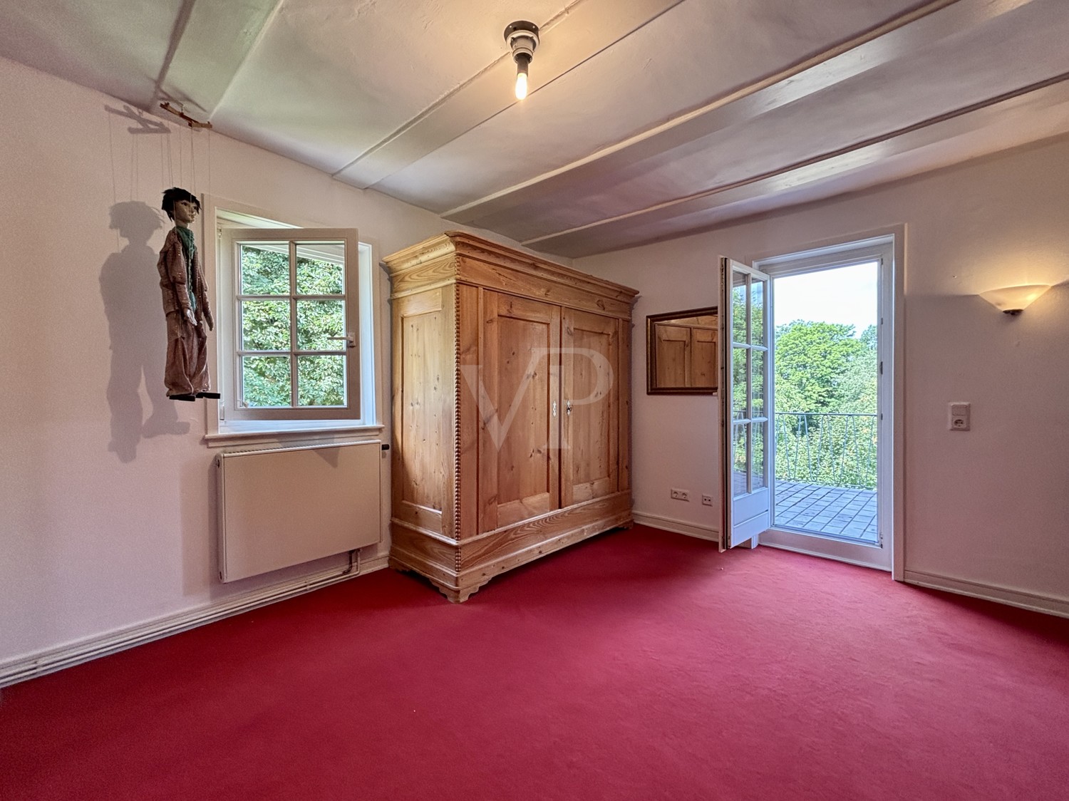 Schlafzimmer mit Balkon