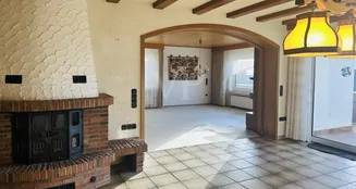 von_poll_real_estate_property_25148016_image_2