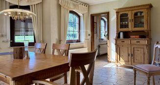 von_poll_real_estate_property_25148038_image_2