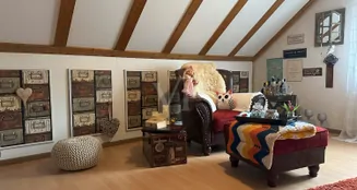 von_poll_real_estate_property_25148039_image_2