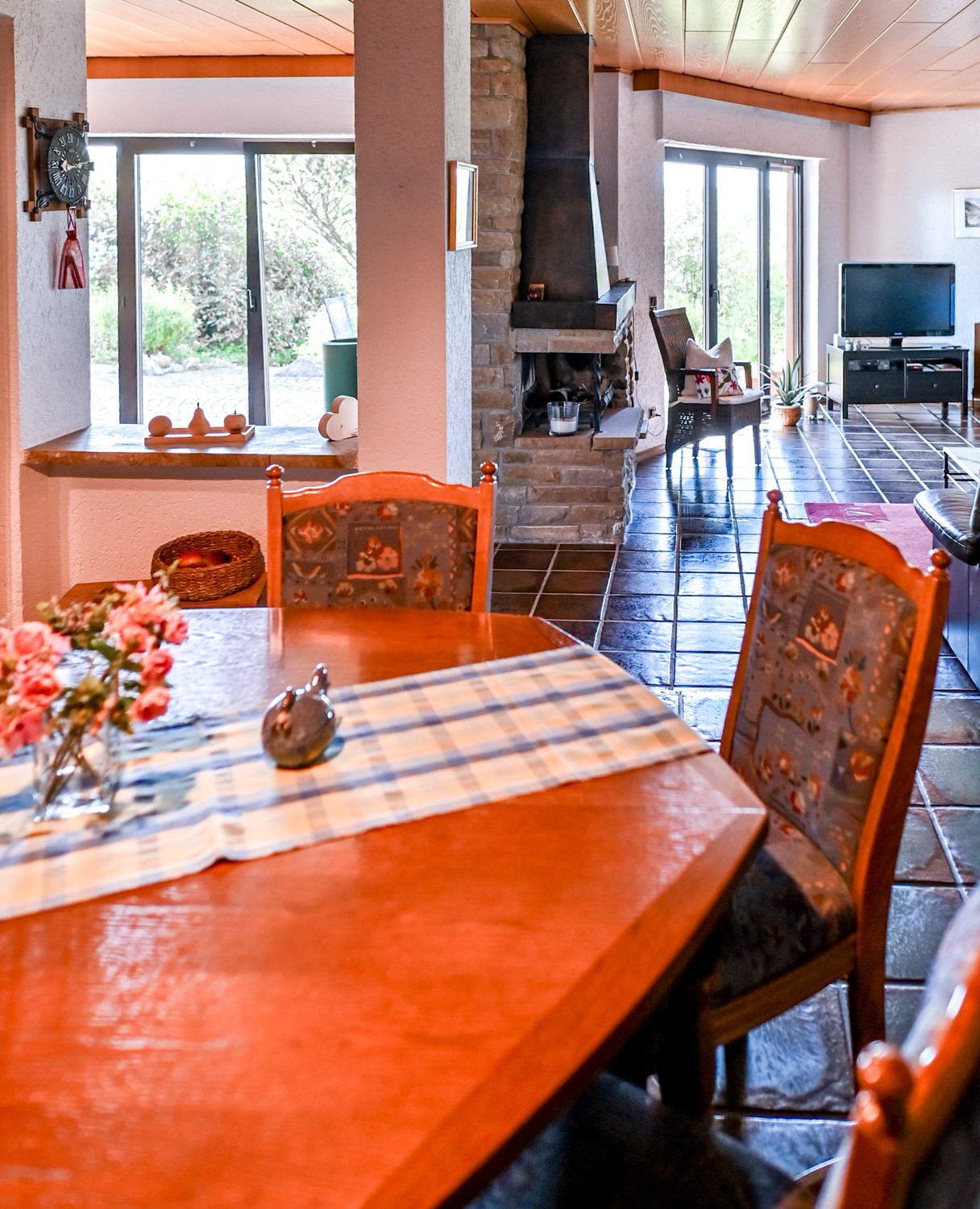 Zeitlos elegantes  Einfamilienhaus mit Blick in die Natur - Nähe Diez/Limburg