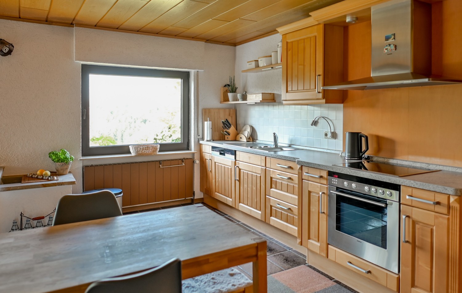 Zeitlos elegantes  Einfamilienhaus mit Blick in die Natur - Nähe Diez/Limburg