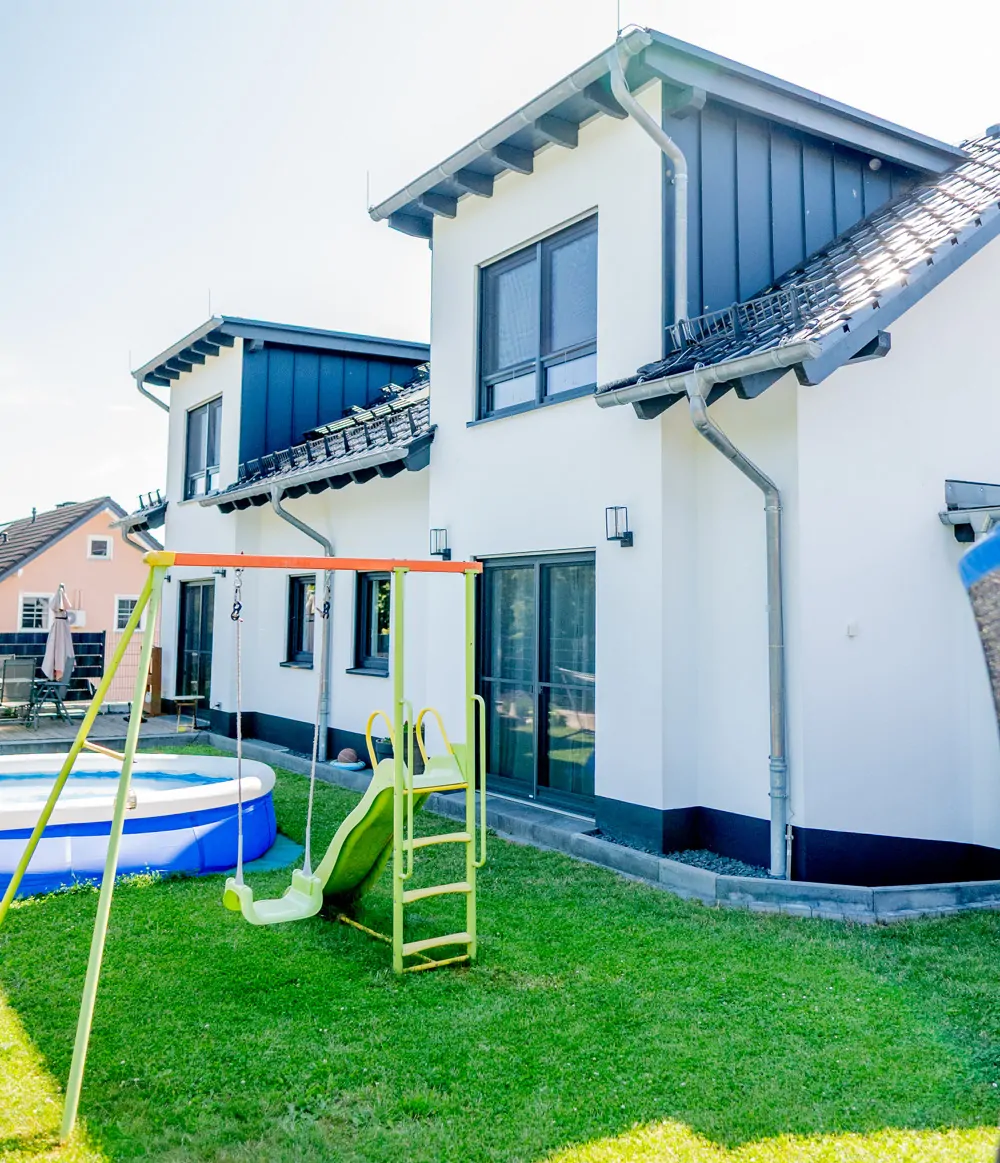 Limburg. Top-ausgestattetes modernes EFH mit Einliegerwohnung.