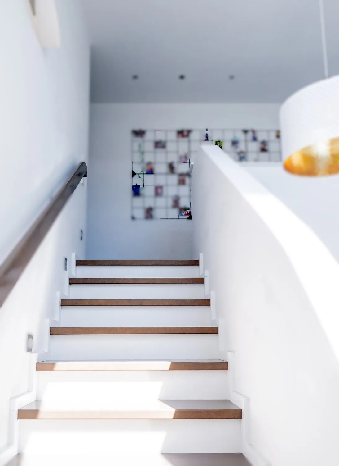 Limburgo. Moderna casa indipendente con appartamento indipendente, dotata di tutti i comfort.