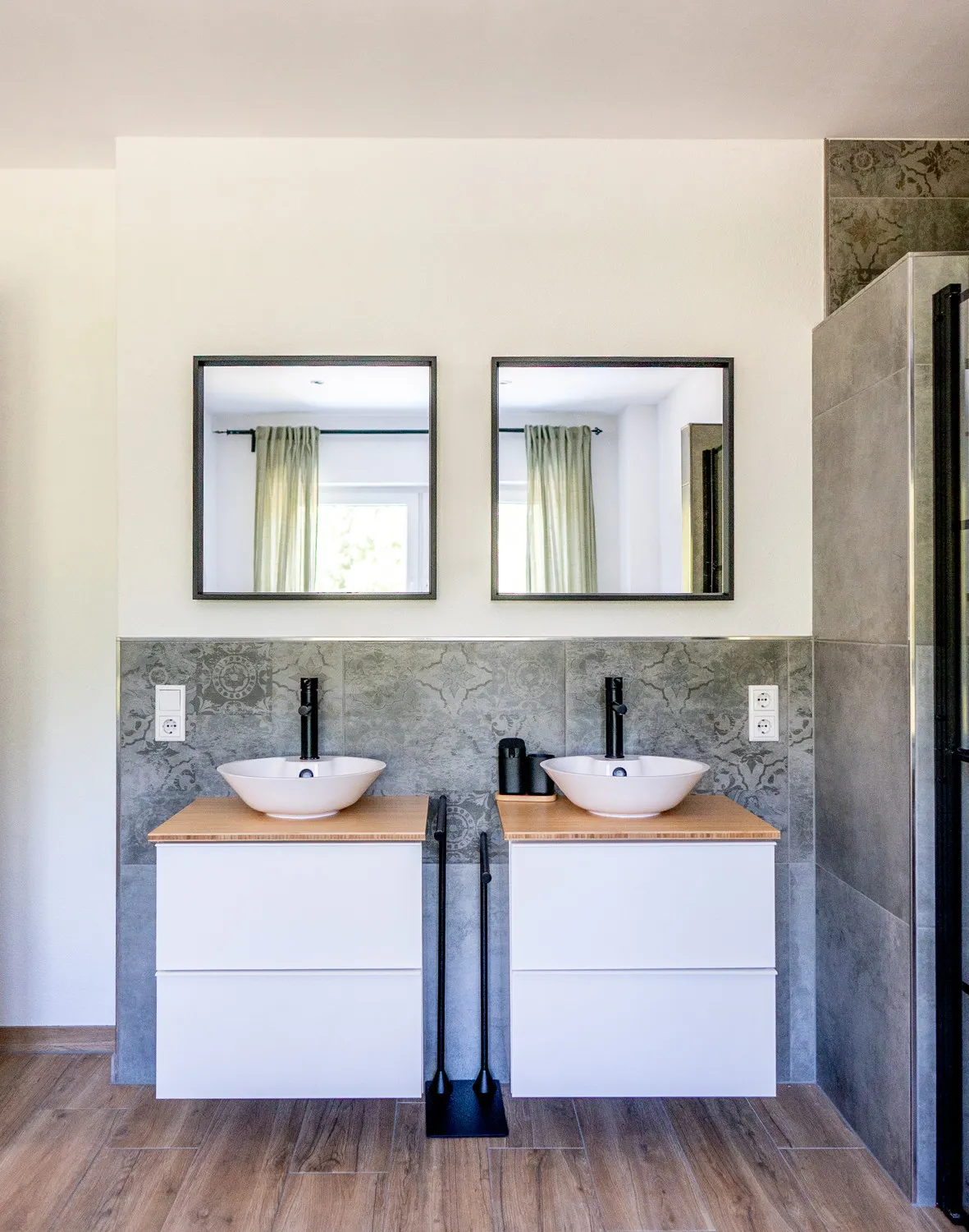 Limburgo. Moderna casa indipendente con appartamento indipendente, dotata di tutti i comfort.
