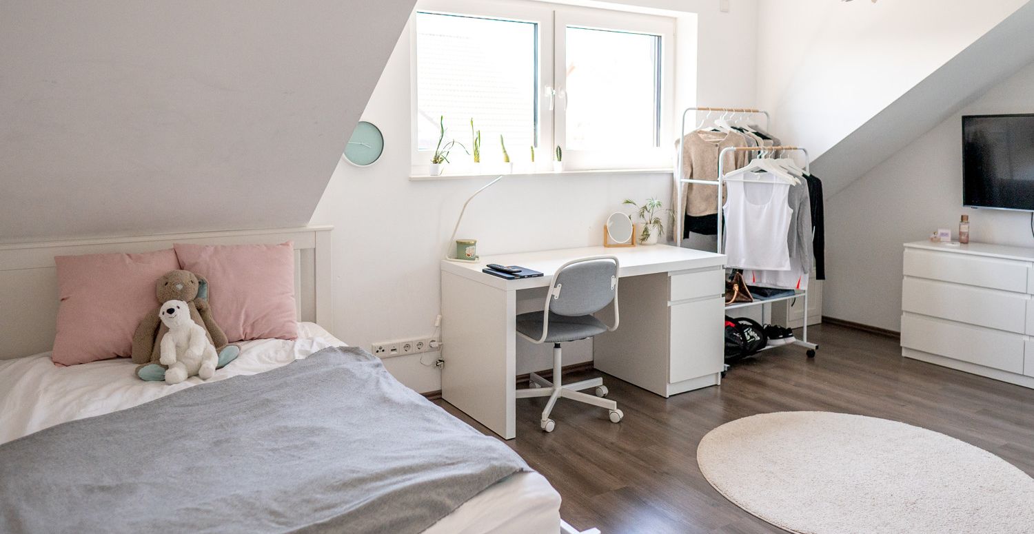 Limburg. Großzügiges modernes EFH mit Einliegerwohnung.