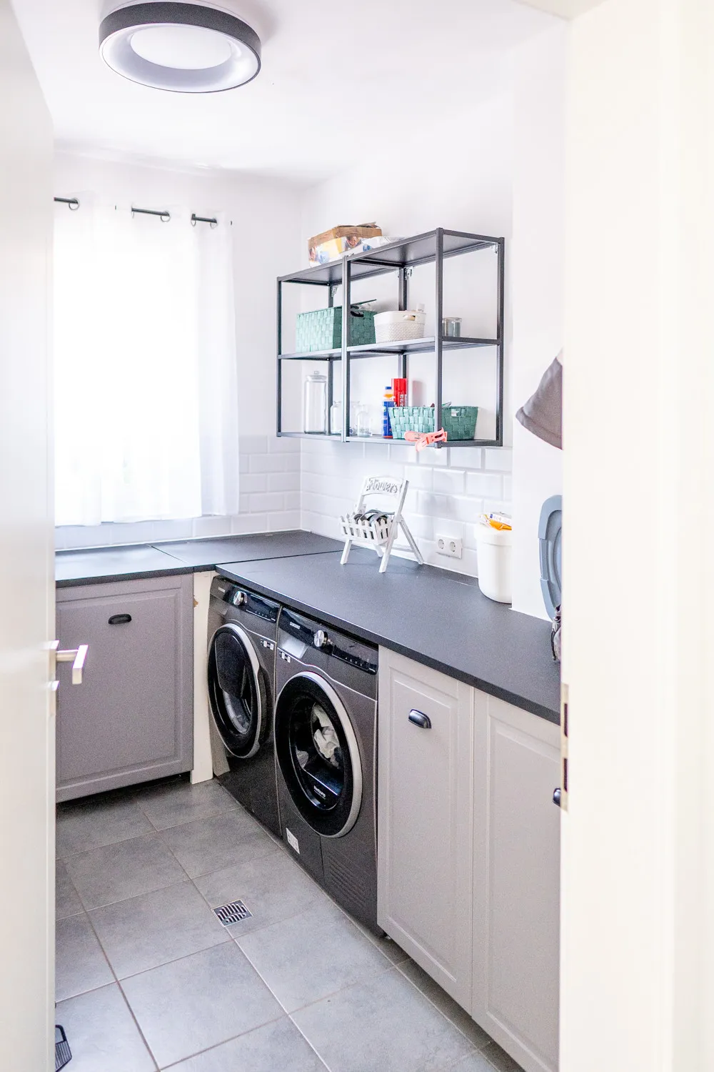Limburgo. Moderna casa indipendente con appartamento indipendente, dotata di tutti i comfort.