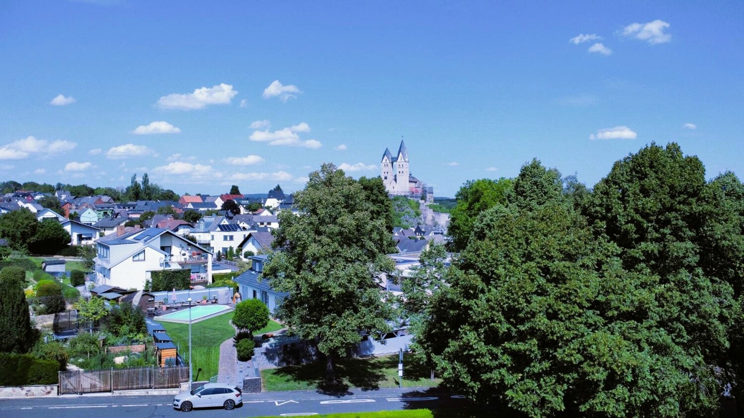 Blick auf die Lubentiuskirche