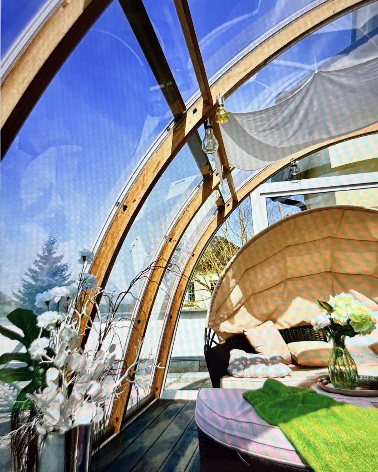 Waldbrunn. Repräsentatives Wohnen mit viel Platz für Familie und Arbeiten.